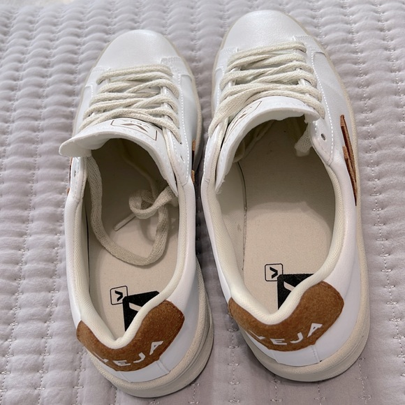 Veja Women's Cream and Brown Sneakers - Picture 10 of 11